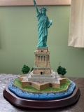 The Danbury Mint - Statue of Liberty