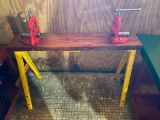 Double Pipe Vise on Adjustable Stand