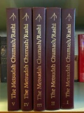 The Metsudah Chumash/Rashi 5 Volumes