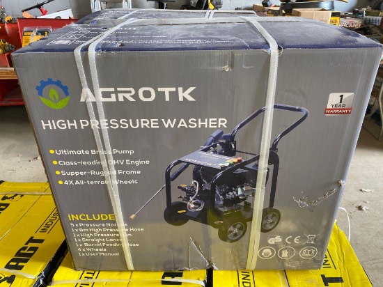 New in Box Agrotk 3000 psi Gas Power Washer