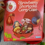 Strawberry Shortcake Carrying Case With Dolls