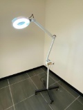 LED Esthetician Magnifying Floor Lamp with 5 Wheels Rolling Base and Adjustable Arm