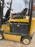 Yale Lift Truck Forklift Has Batteries/ Needs Work