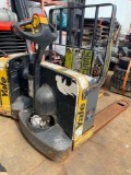 Yale MPB040 Pallet...Jack