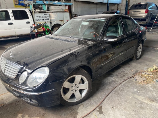2006 Mercedes E500
