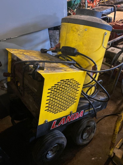 Landa Gold Series VHP 2-1400 Commercial Steamer