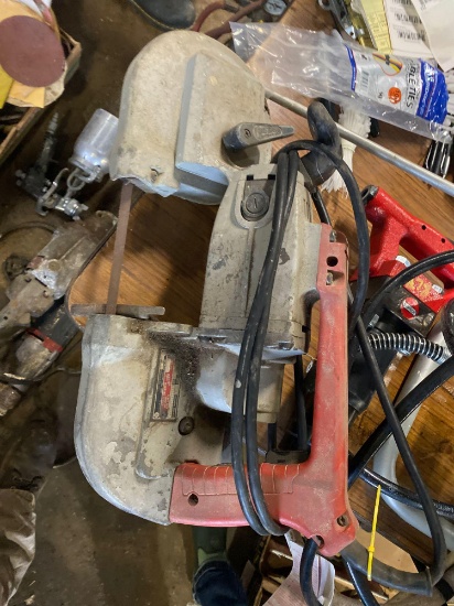 Milwaukee Portable 110v Bandsaw