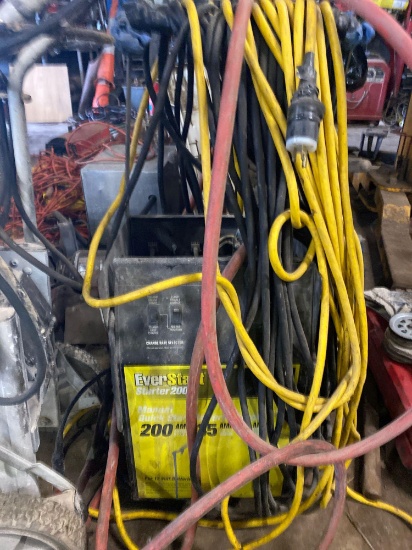 Everstart 200 Starter 200amp with cords