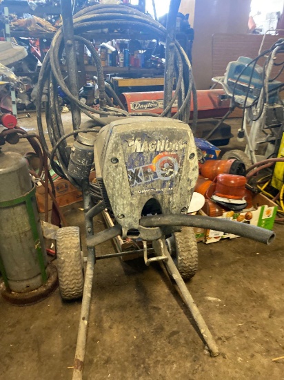 Graco Magnum XR9 Paint Sprayer