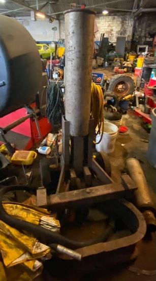 Truck/ Hoist Lift