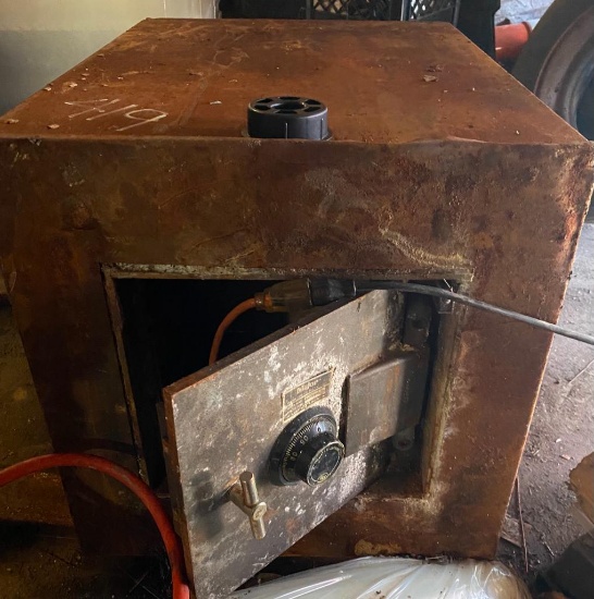 Major brand Combination Safe