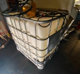 Plastic 330gal Storage Tank with 12v Diesel Pump (20gpm)