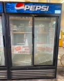 Sliding Glass Door Pepsi Merchandiser Refrigerator with Shelves