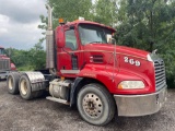 2007 Mack Vision CXN613 Tractor