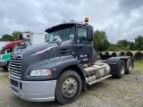 2010 Mack CXU613 Tractor