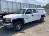 2007 GMC 2500 HD Work Truck with Leer Truck