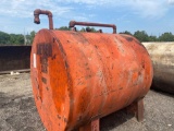 6ft x 5ft 4in steel fuel tank w/ stands