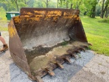 Extra 3 yard toothed loader bucket for JD Loader