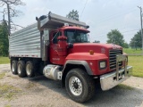 2001 Mack RD688S Tri-Axle Dump Truck