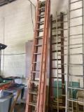 Werner 28ft fiberglass extension ladder (rear)