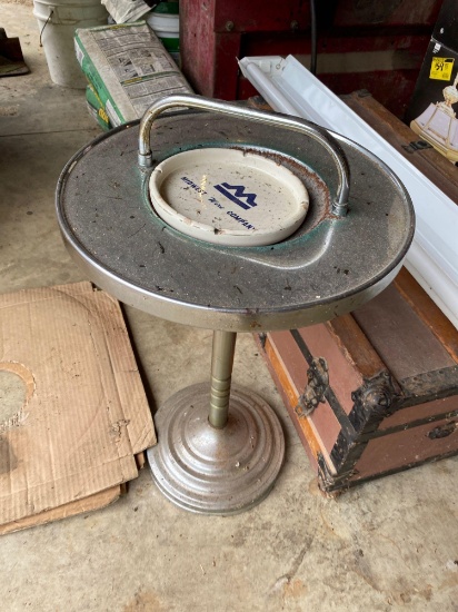 Vintage Midwest Wire Co Ashtray