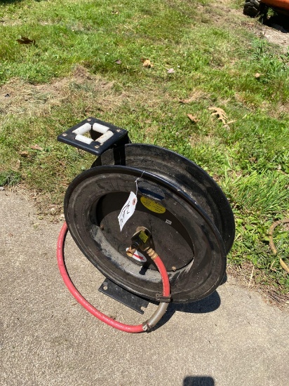 Hose reel