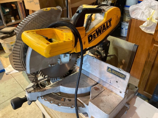 Dewalt 10in 110v Miter Saw