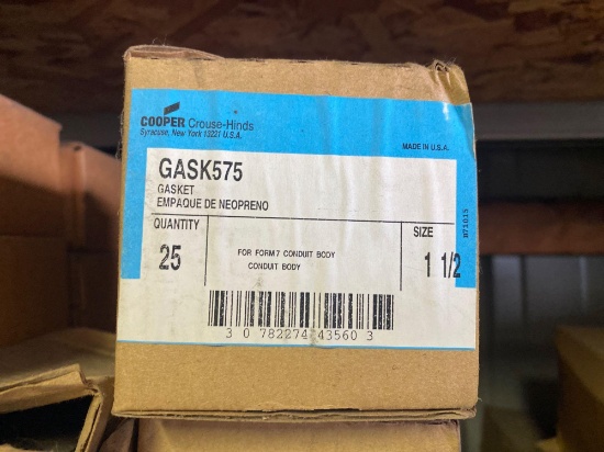 Box of 25 Cooper Condulet GASK575