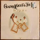 2 X Vintage Motown Vinyl - Gladys & Stevie