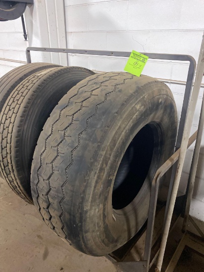 Metal Tire Cart