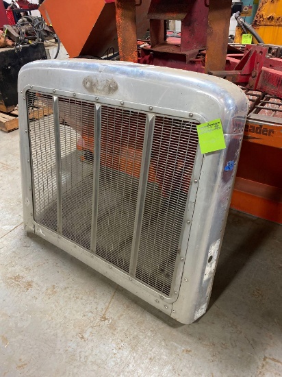 Peterbilt 379 Grill