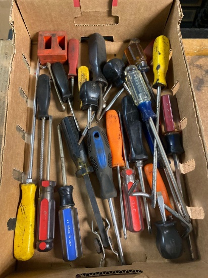 Assorted screwdrivers