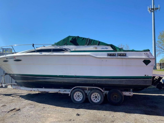 Sea Ray 32 ft Speed Boat & Trailer