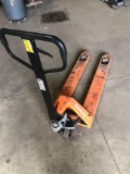 DOOSAN 5500lbs Narrow Pallet Jack