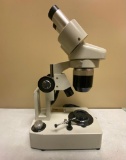 Karat Gemoist...3X Microscope...