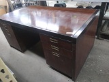 Large Executive Desk