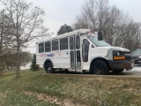 2004 Chevrolet 14 Passenger Day Care Bus