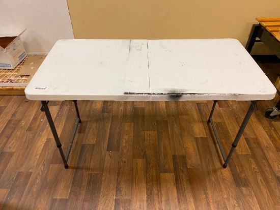 Folding Table