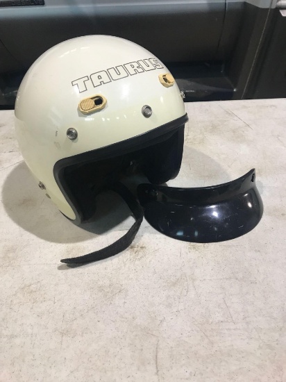 TAURUS Motorcycle Helmet