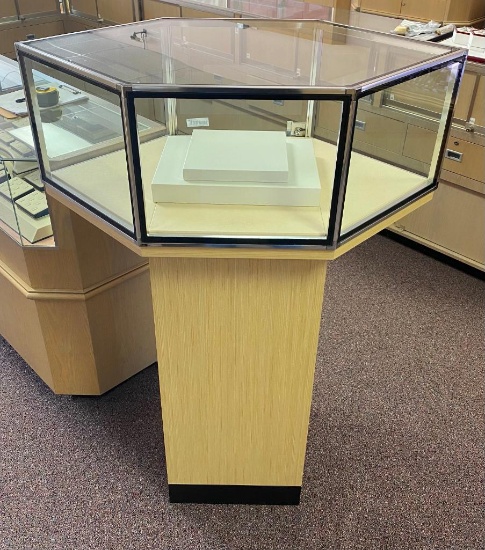 Pedestal Display Case