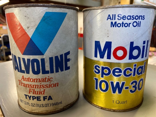 (2) 1 Qt Engine Oil Cans (Valvoline is Empty) (Mobile 10w-30 is full)
