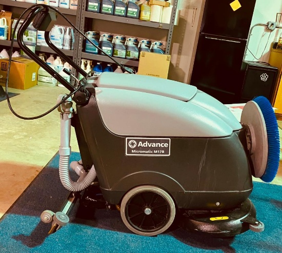 Advance Micromatic M17B Floor Scrubber