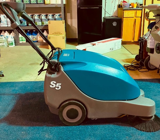 Tennant S5 Battery Walk Behind Sweeper