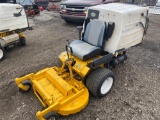 Walker Manufacturing Co MTCHS Commercial 42in Zero Turn Lawn Mower w/ Grass Pak Powerifil Grass