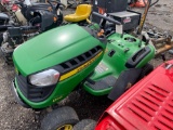 John Deere D110 Riding Lawn Mower