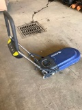 QLEENO Collapsable Floor Scrubber