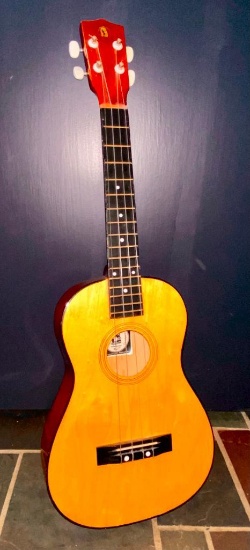 Santa Rosa Folk Guitar Company Honey Maple Ukulele