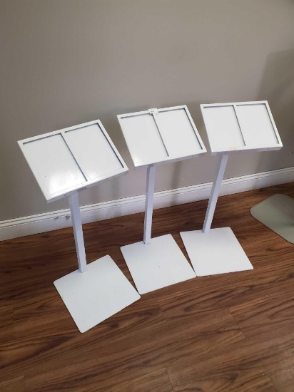 Pedestal Display Boards (3)