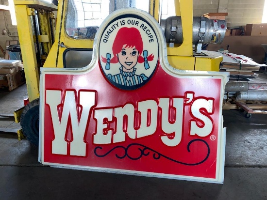 An American Classic! Huge Vacuum Molded Classic Wendy's Sign