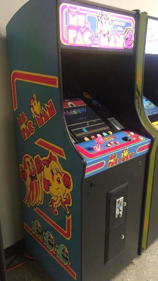 MS. PAC MAN Themed Stand Up Arcade Video Game With Roller Ball Classic 60 in 1 Games